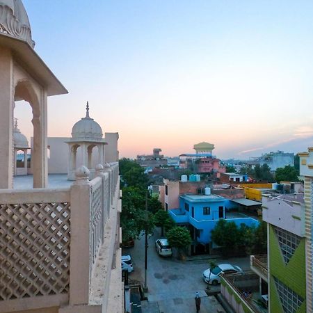 The Taj Vista Agra- Walking Distance To Taj Mahal Hotel อัครา ภายนอก รูปภาพ